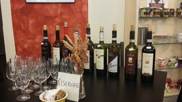 Kiev: lezione di sommellerie -corsi di avvicinamento al vino