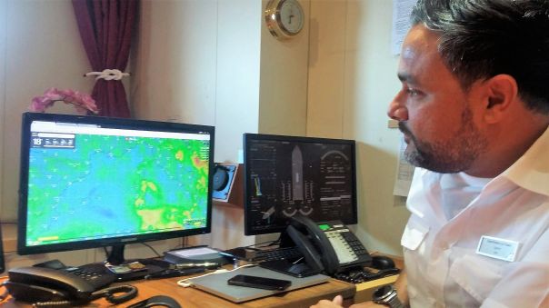 Comandante G.La Fauci con i suoi 800 uomini d'equipaggio 
