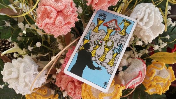 I sette calici magici - Rider Waite Tarot Deck - Mistery room