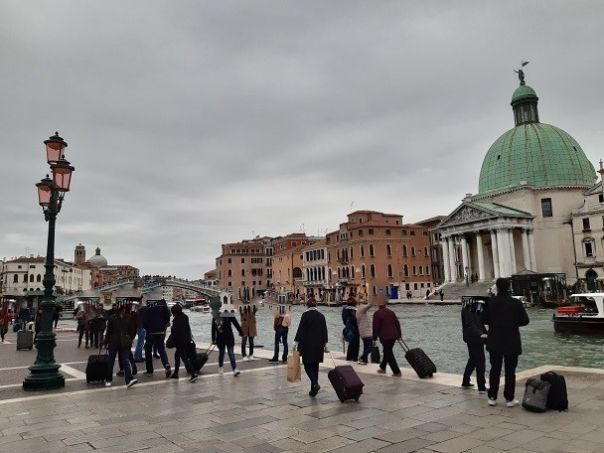 Venezia: statue da ammirare e dolci da gustare