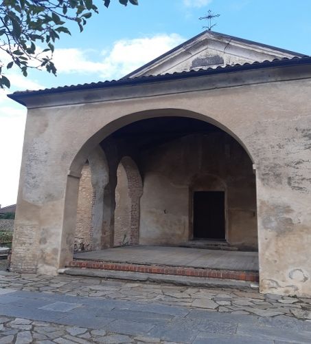 Abbazia di Santa Maria (Cavour) nel mirino di Gusto Italiano