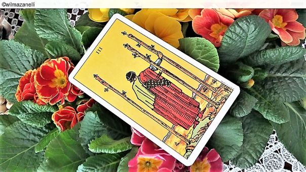 3 di bastoni - Mystery room - Rider Waite Tarot