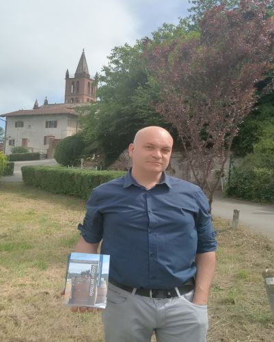 Giugno 2024 ed il Sorseggialibri di Gusto Italiano