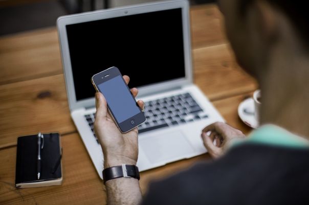 30 secondi per catturare l'attenzione di un uomo 
